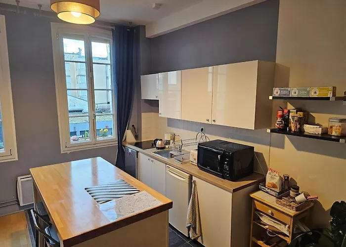شقة A Modern Appartment, Bright And Calm *