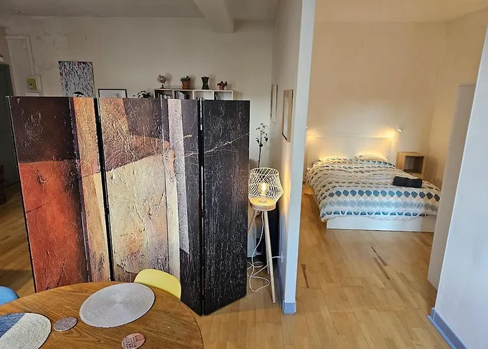 شقة A Modern Appartment, Bright And Calm