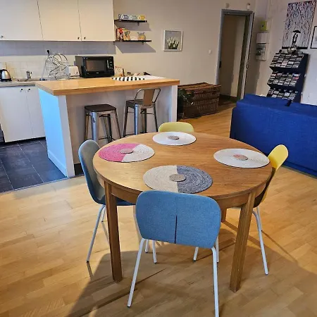 Apartament A Modern Appartment, Bright And Calm
